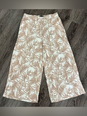 Tahari 100% Linen Tan Palm Wide Leg Cropped Pull On Pants Womens M Beach Flax